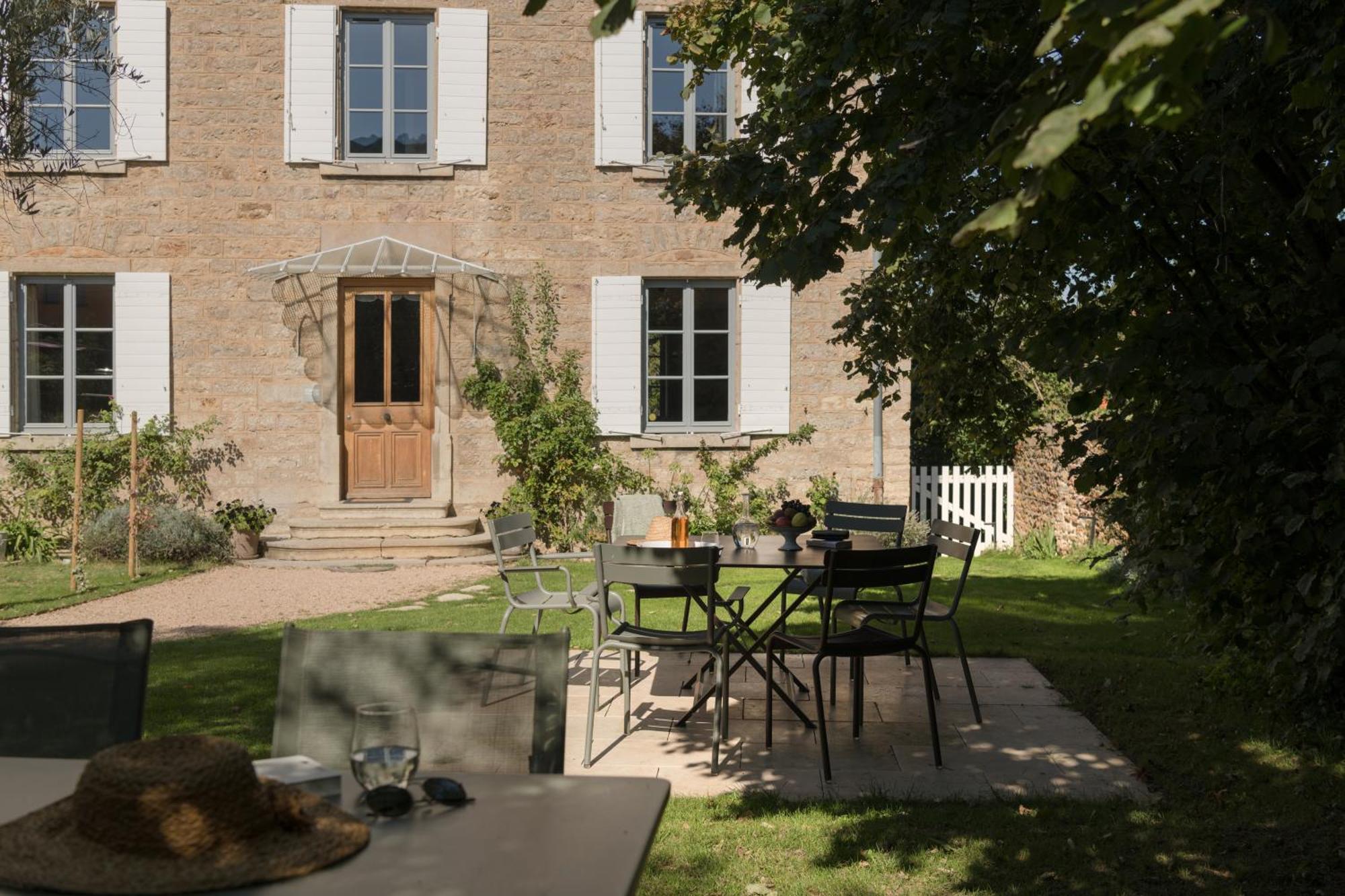 La Maison Des Monts D'Or Saint-Germain-au-Mont-dʼOr Exterior foto